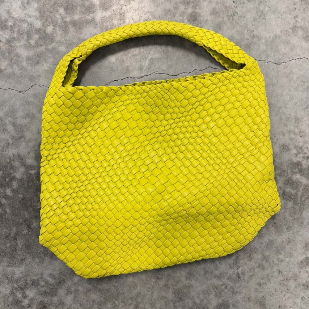 Dyalsa Woven Bag for Women, Vegan Leather tote bag